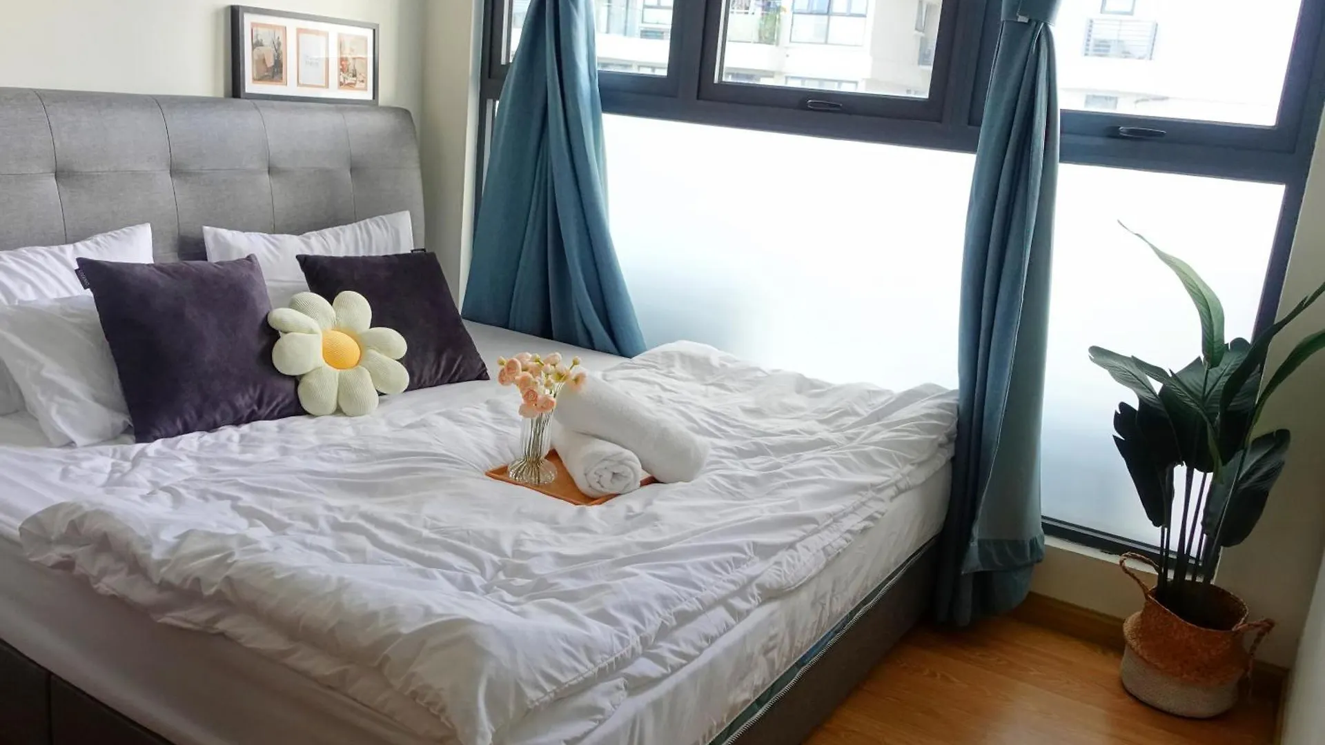 Amberside Danga Bay Sea View 3R3B 10Pax Apartment Johor Bahru Malaysia